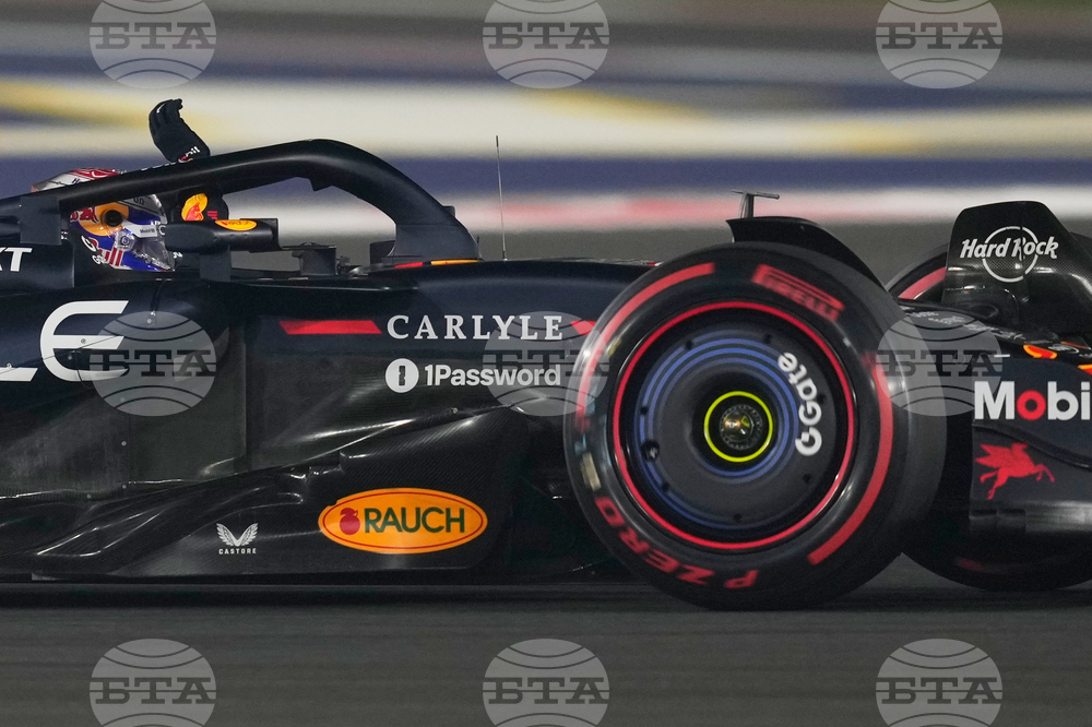 APTOPIX Abu Dhabi F1 GP Auto Racing