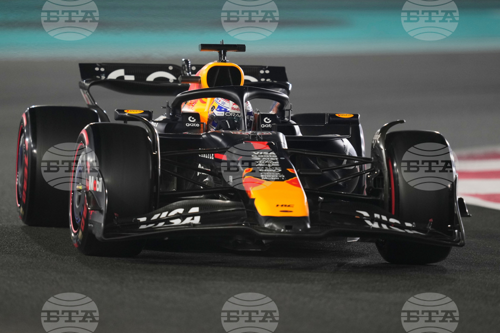 Abu Dhabi F1 GP Auto Racing