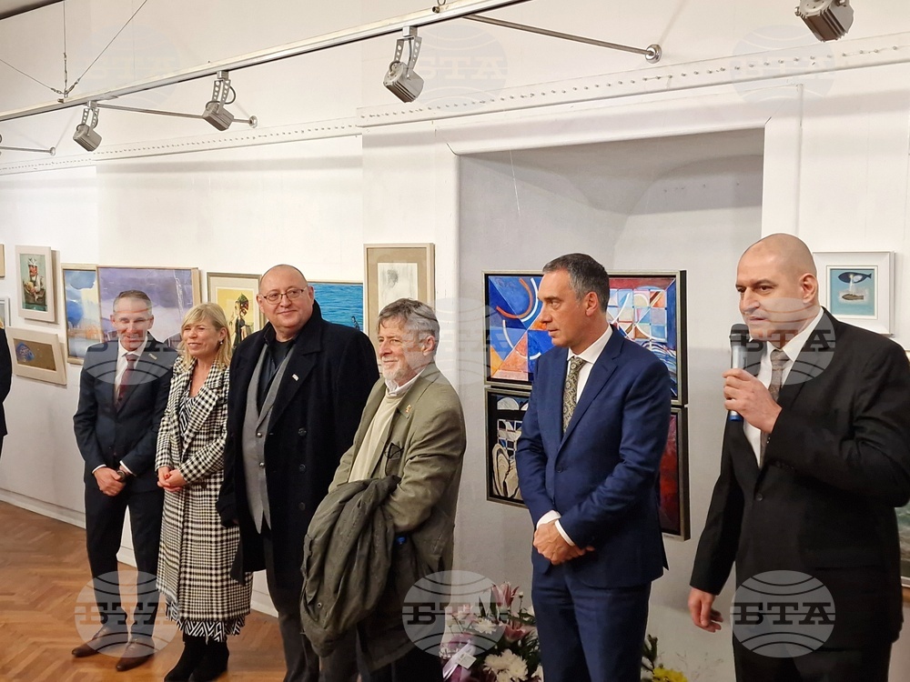 Бургас - „Художник на годината“ - церемония - награждаване