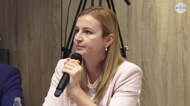 Има нужда от ясна комуникация от страна на държавата, за да бъдат коментирани предимствата на нашите туристически дестинации, каза д-р Симона Велева на форум на БТА