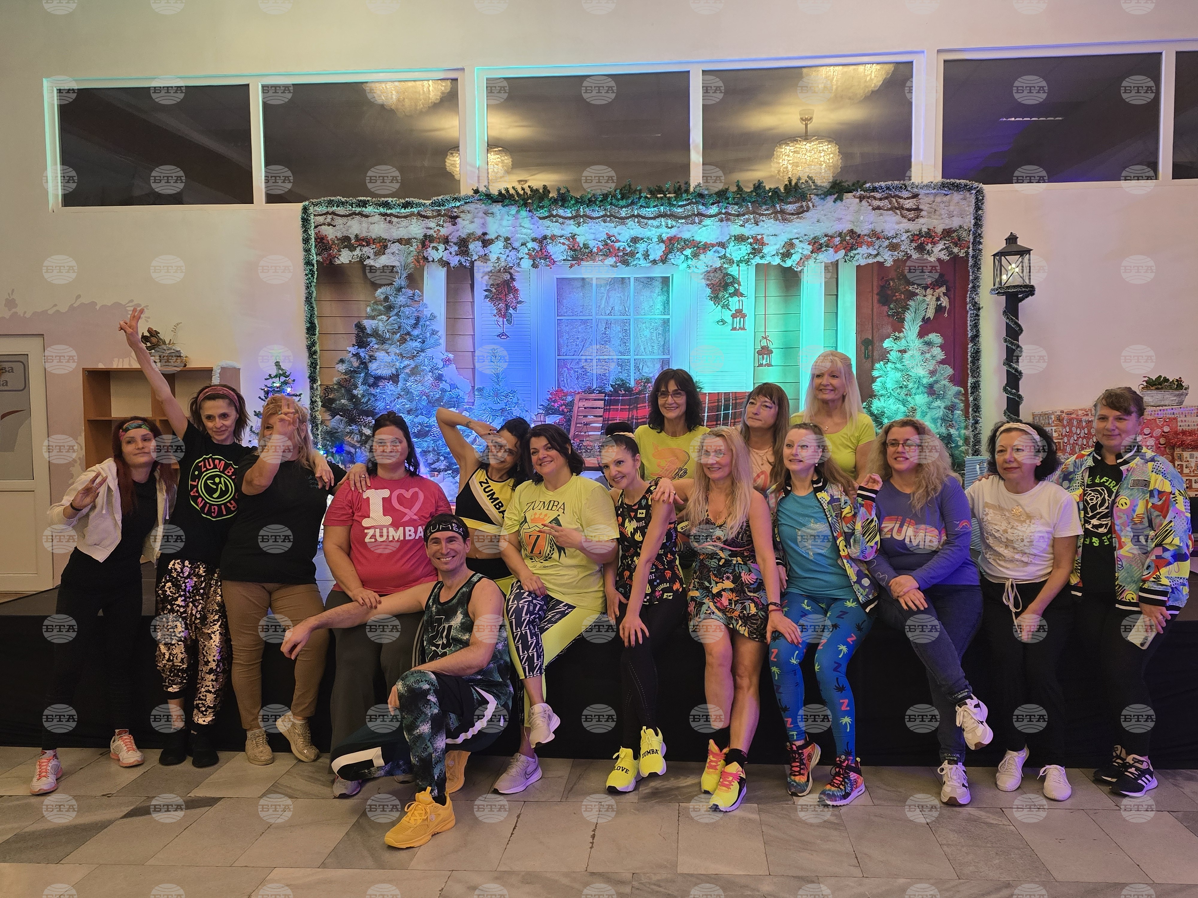 Клуб по зумба „Алегрия“ отбеляза своя 14-и рожден ден с празнично събитие в Добрич