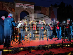 Кюстендил - Коледна елха - светлини