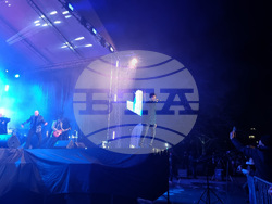 Бургас - празничен концерт и запалване на светлините на коледната елха