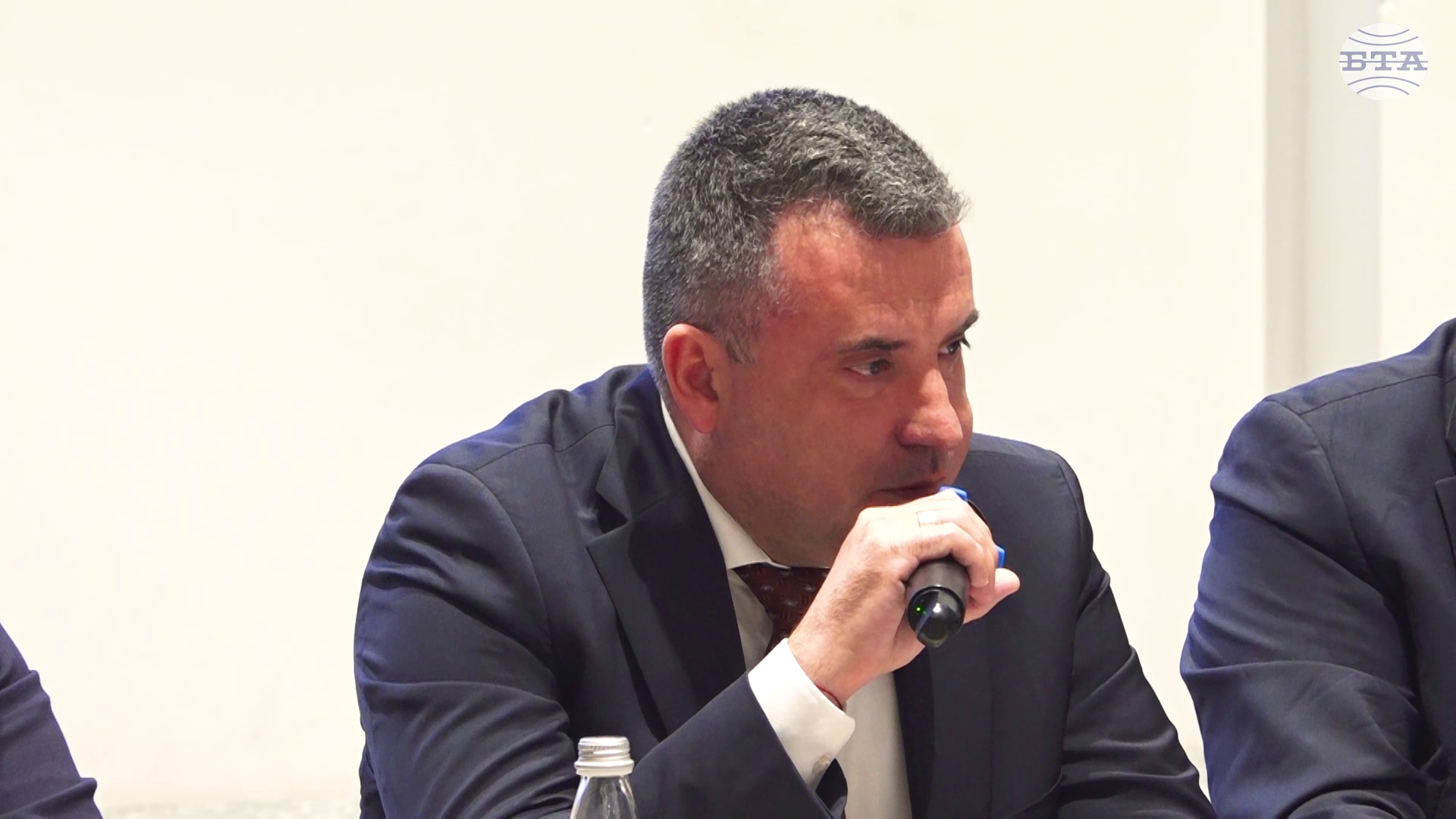 Приоритетите за развитието на област Смолян са транспортна свързаност и отваряне на Беломорския проход, каза областният управител Захари Сираков