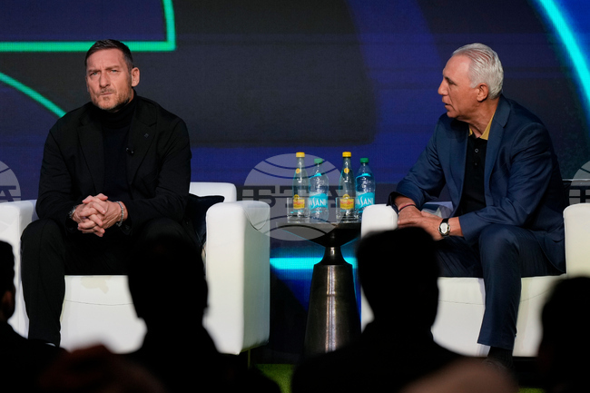 Тоти потвърди за разговори с Рома за завръщане в клуба