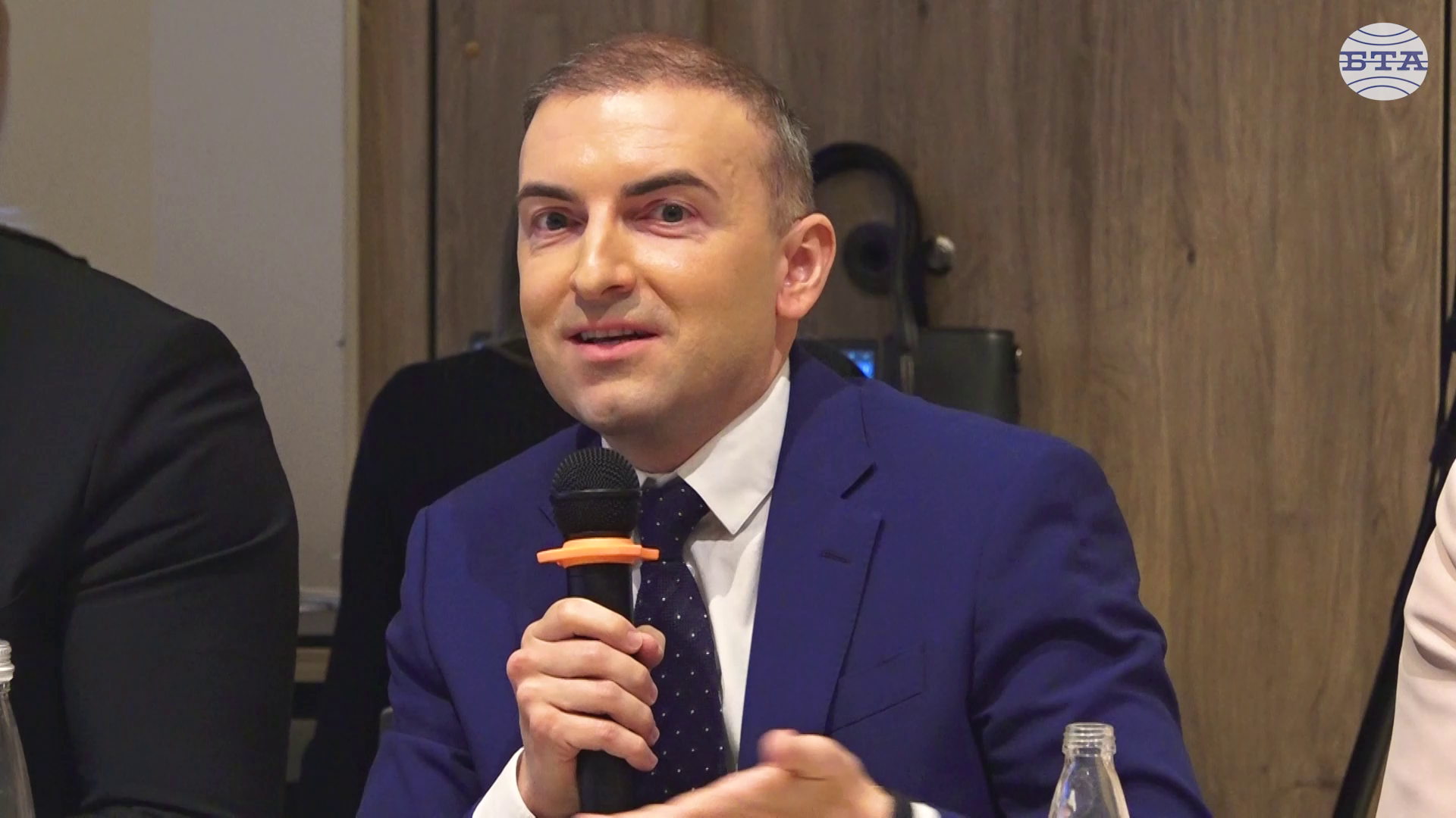 Нови атракции и надграждане на съществуващите са нужни за силен сезон, каза Илиян Велков от "Нова броудкастинг груп" на форума на БТА в Пампорово