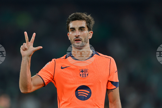 Феран Торес реализира три гола за успеха на Барселона срещу Бетис в Примера дивисион