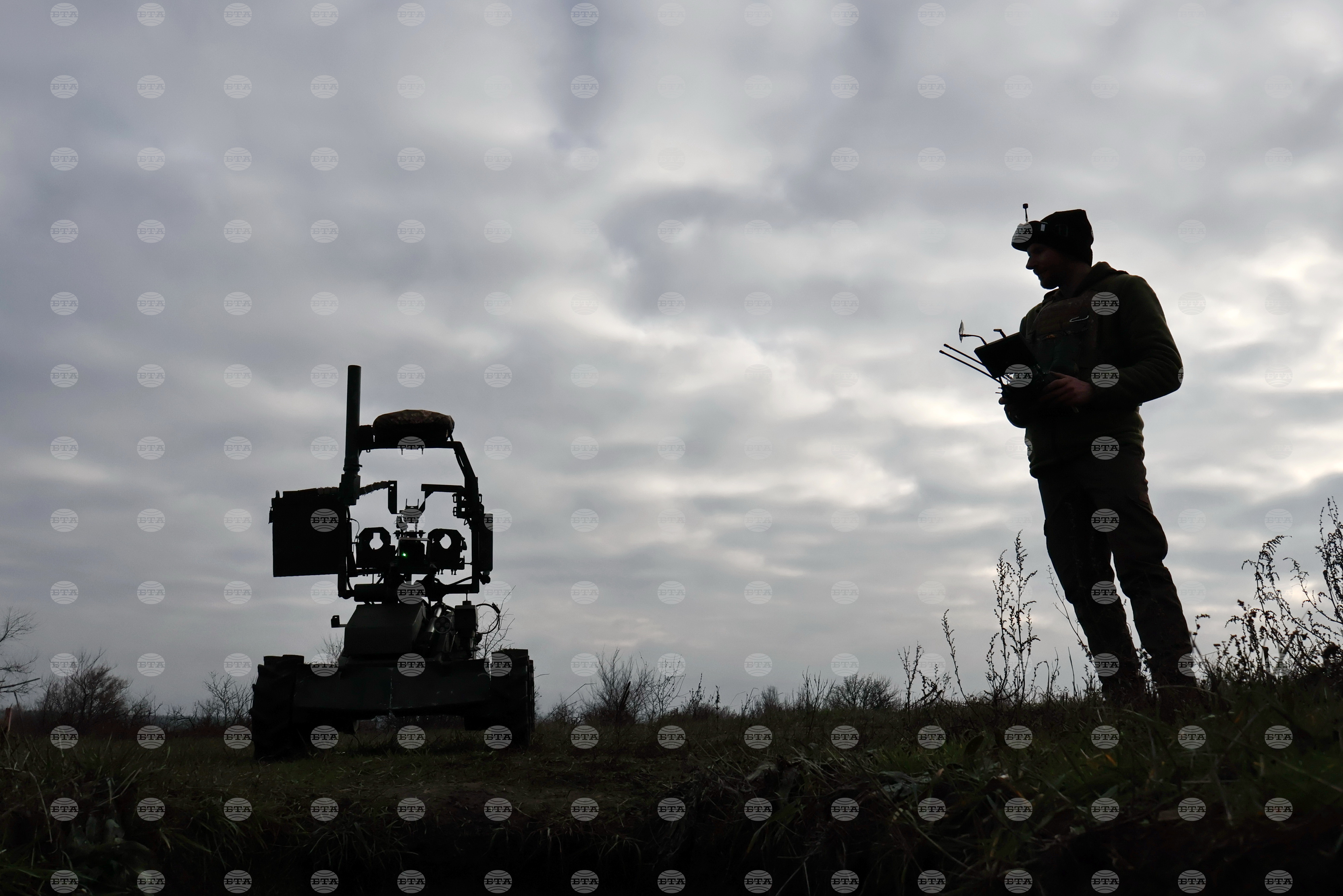 Украинските сили свалиха тази нощ 133 от 153 руски дрона, съобщи армията