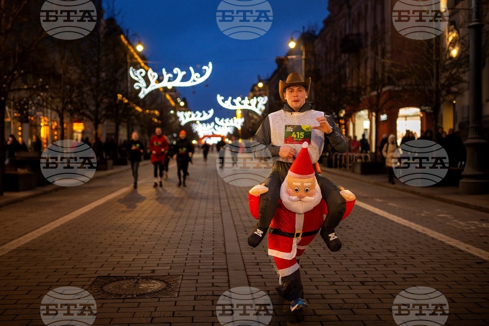 APTOPIX Lithuania Christmas Run
