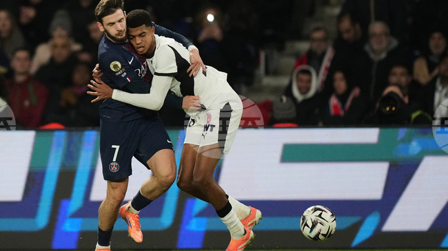 Пари Сен Жермен постигна голяма победа срещу Рен, Хвича Кварацхелия вкара два гола