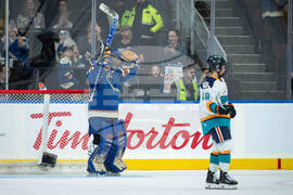 PWHL Sirens Goldeneyes Hockey