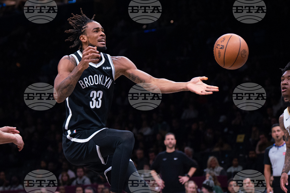 Pelicans Nets Basketball