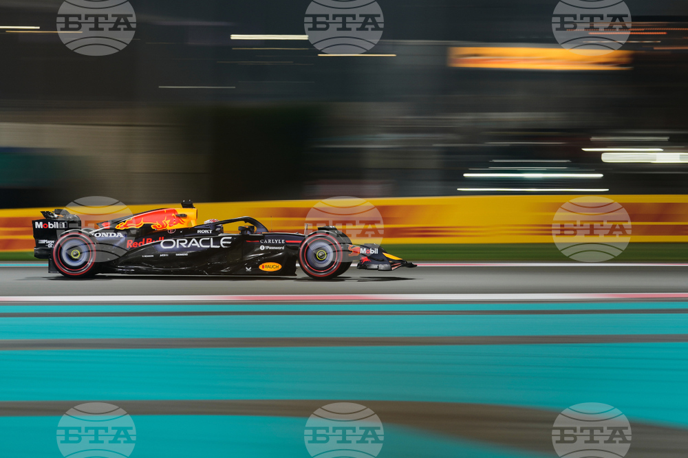 APTOPIX Abu Dhabi F1 GP Auto Racing
