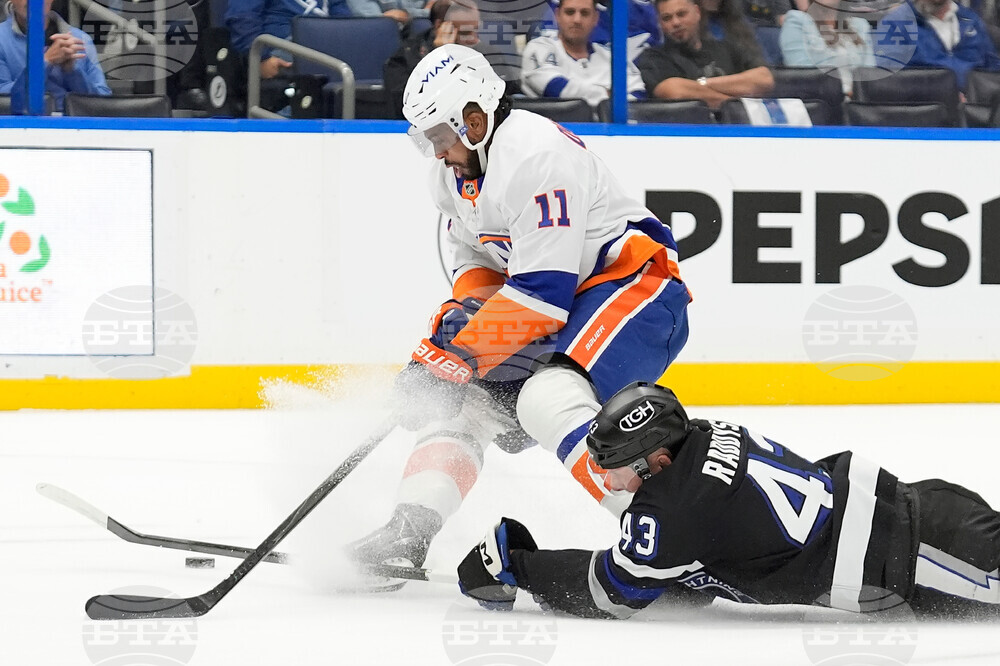 Islanders Lightning Hockey