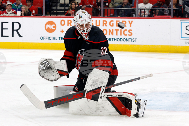 Predators Hurricanes Hockey