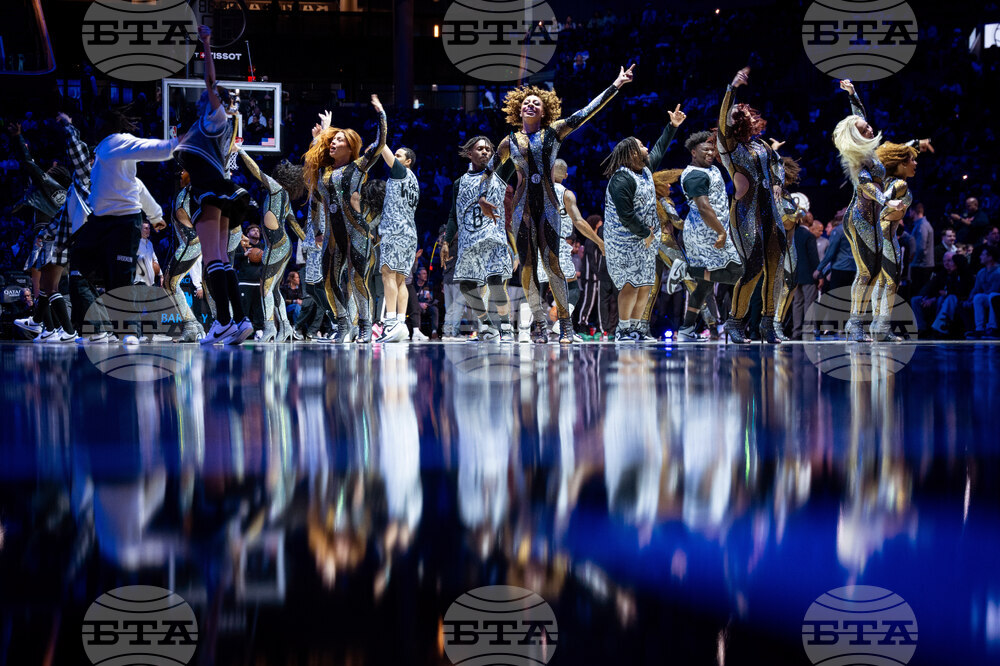 Pelicans Nets Basketball