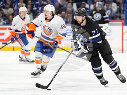 Islanders Lightning Hockey