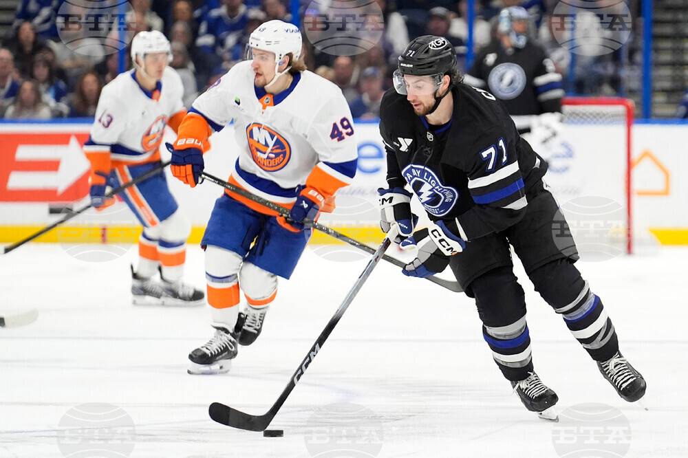 Islanders Lightning Hockey