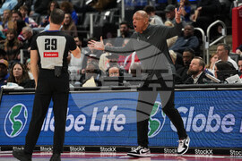 Bucks Pistons Basketball