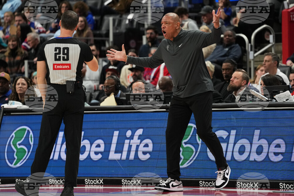 Bucks Pistons Basketball