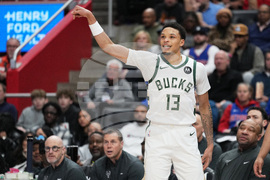 Bucks Pistons Basketball