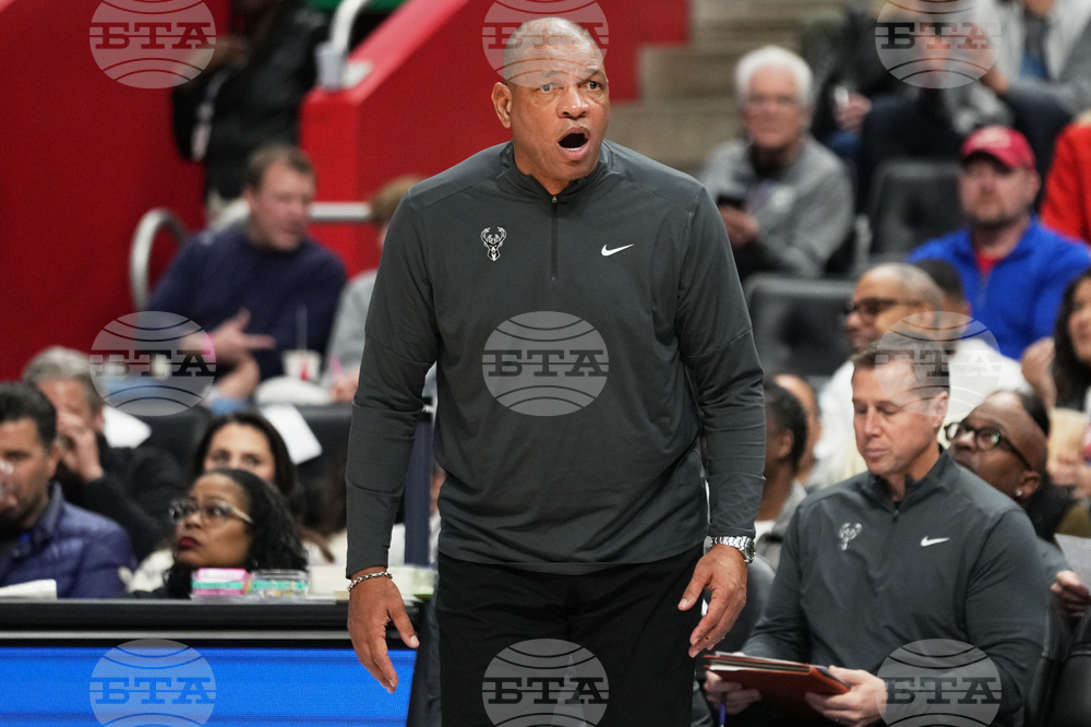 Bucks Pistons Basketball