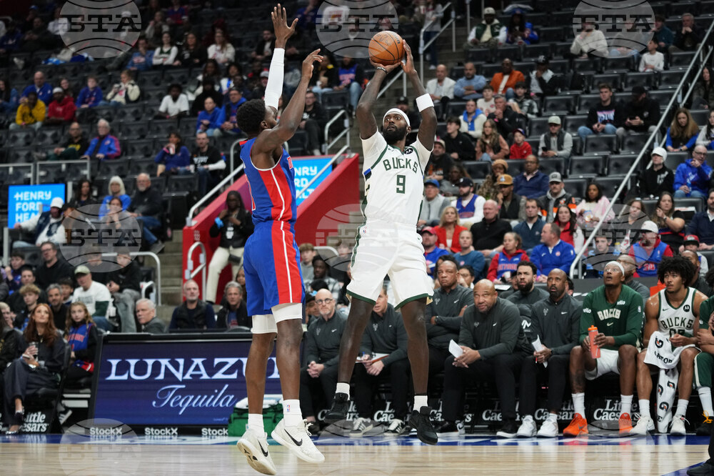 Bucks Pistons Basketball