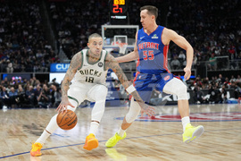 Bucks Pistons Basketball