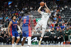 Bucks Pistons Basketball
