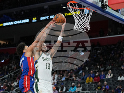 Bucks Pistons Basketball