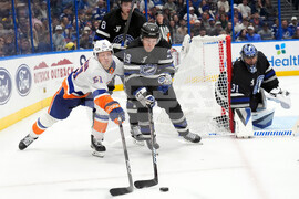 Islanders Lightning Hockey