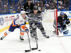 Islanders Lightning Hockey