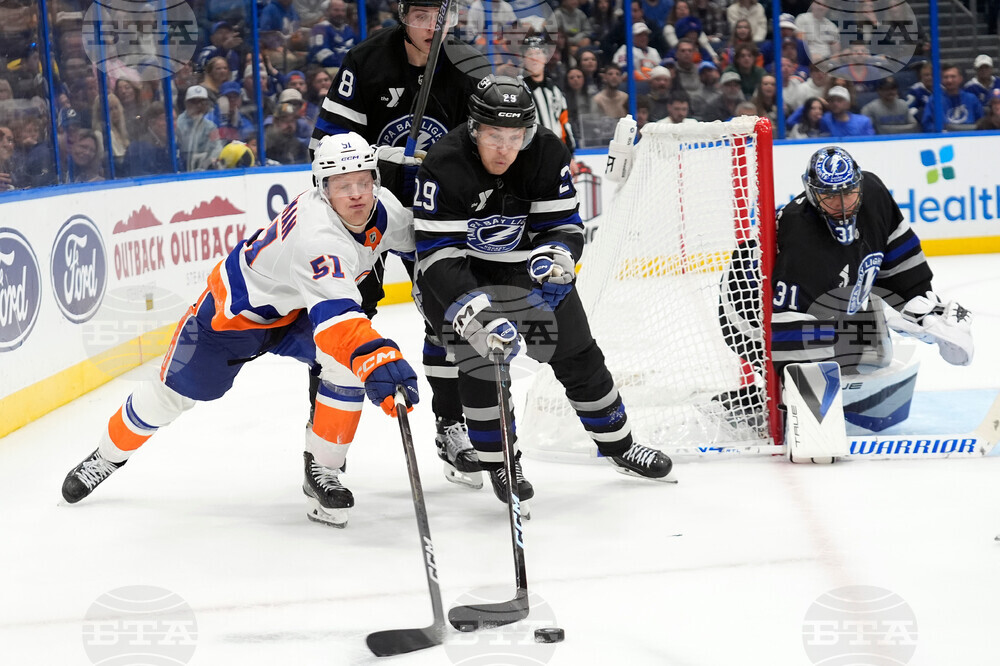 Islanders Lightning Hockey