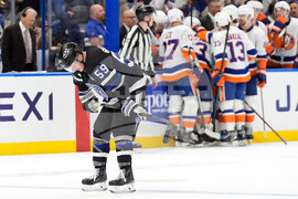 Islanders Lightning Hockey