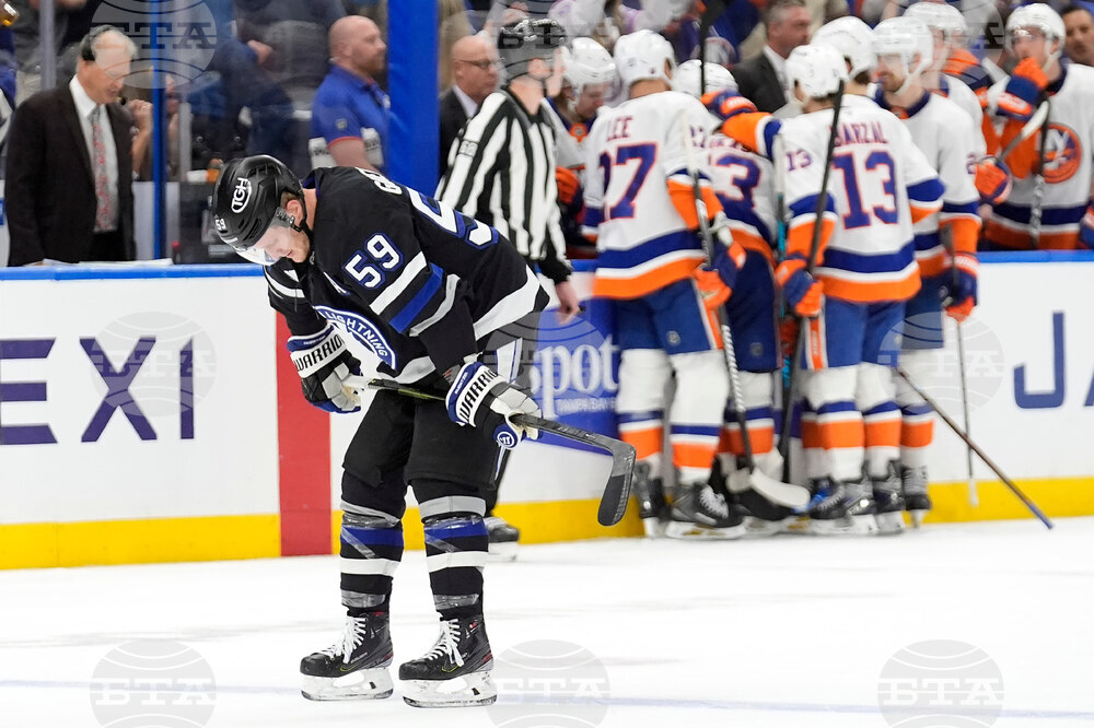 Islanders Lightning Hockey