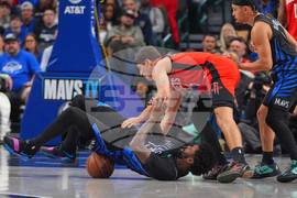 Rockets Mavericks Basketball