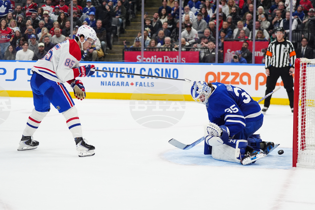 Монреал се наложи над Торонто след изпълнение на дузпи в мач от Националната хокейна лига