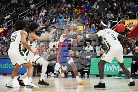 Bucks Pistons Basketball