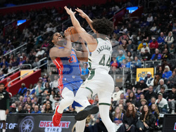 Bucks Pistons Basketball