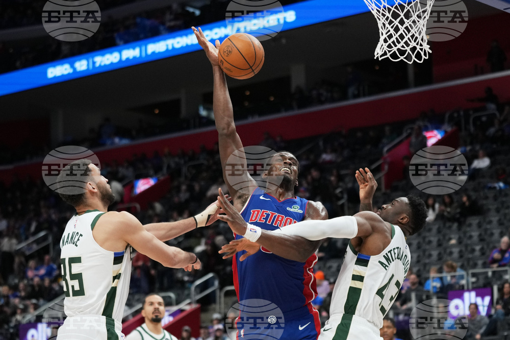 Bucks Pistons Basketball