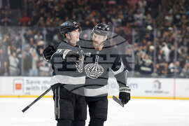 Blackhawks Kings Hockey