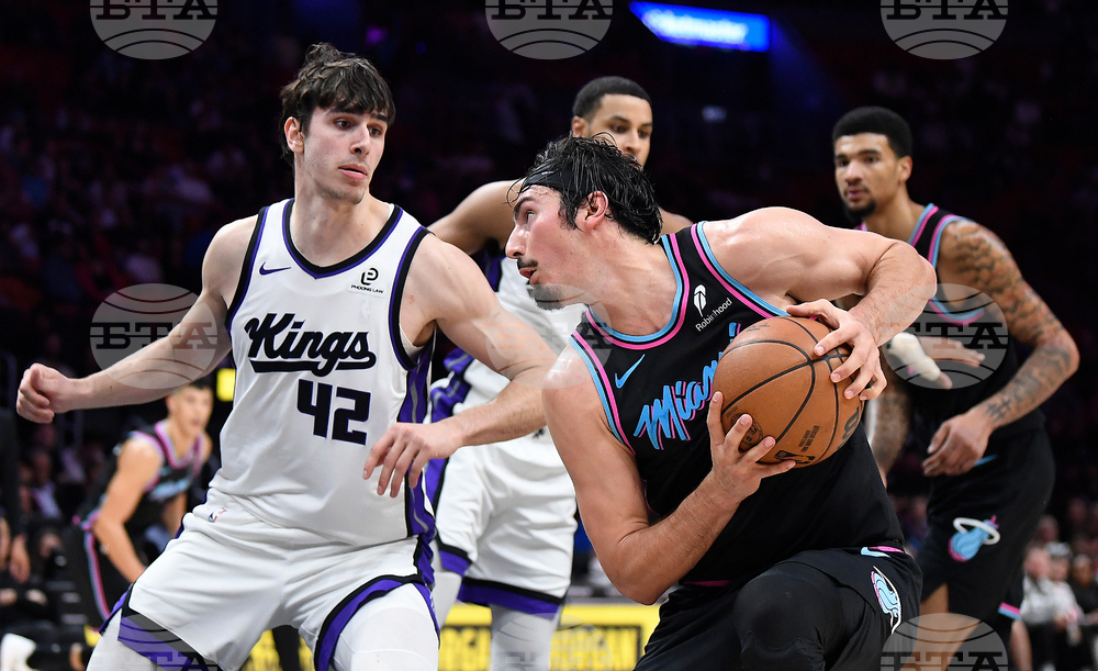 Sacramento Miami Basketball