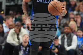 Rockets Mavericks Basketball