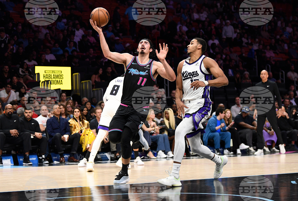 Sacramento Miami Basketball