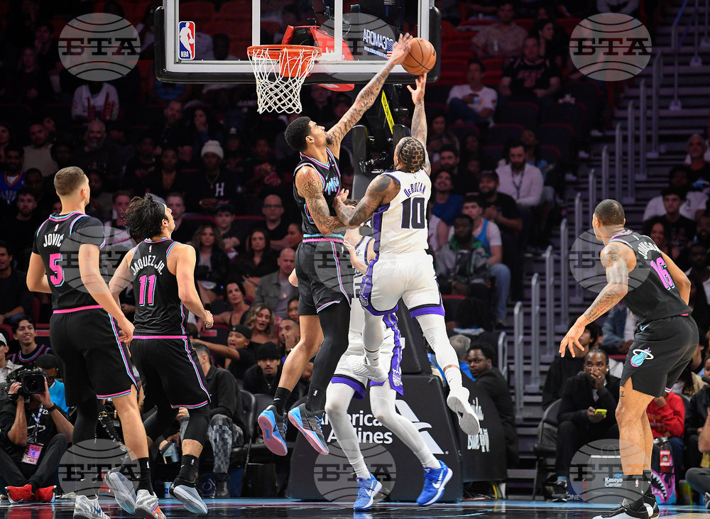 Sacramento Miami Basketball