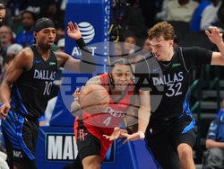 Rockets Mavericks Basketball