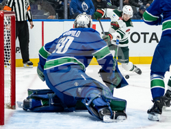 Wild Canucks Canucks