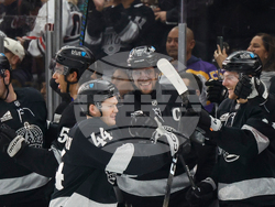 Blackhawks Kings Hockey