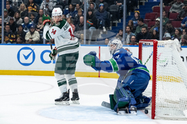 Wild Canucks Canucks