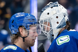 Wild Canucks Canucks